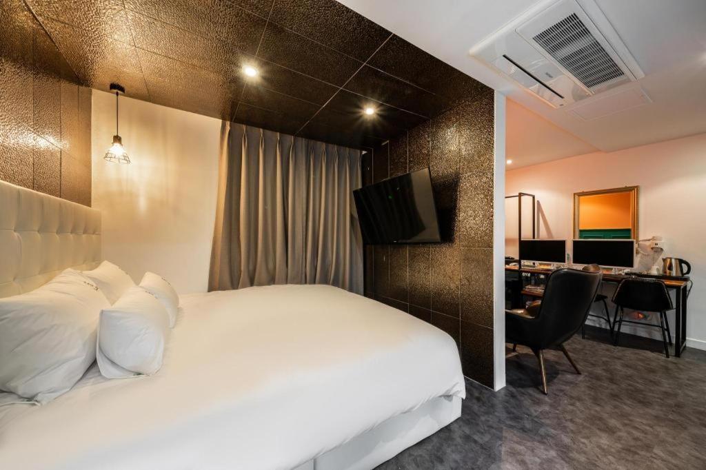 Gray Hotel Busan Esterno foto