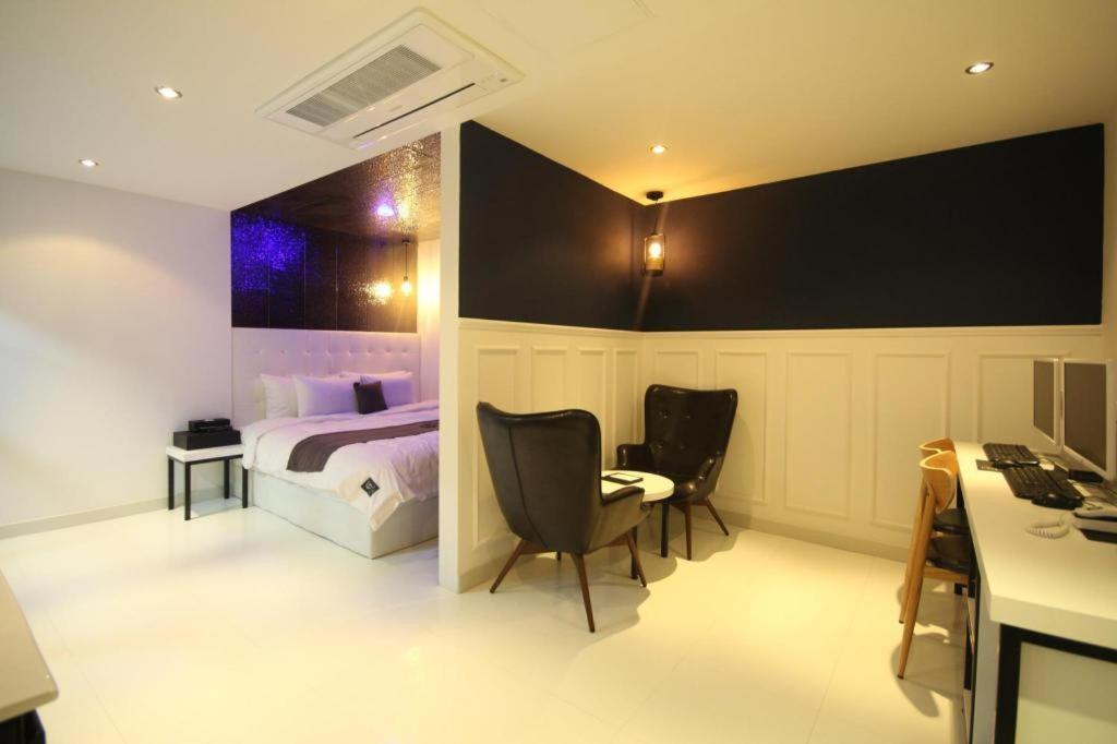 Gray Hotel Busan Esterno foto