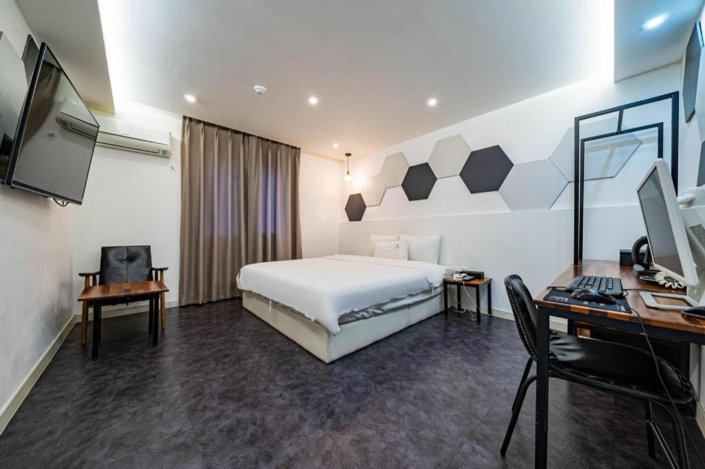 Gray Hotel Busan Esterno foto